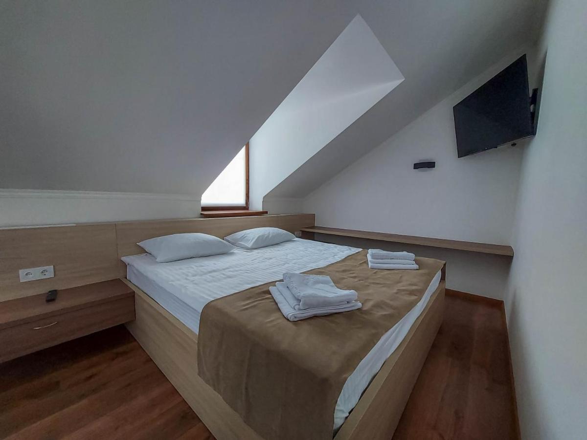 Graff Hotel Dnipro Eksteriør bilde